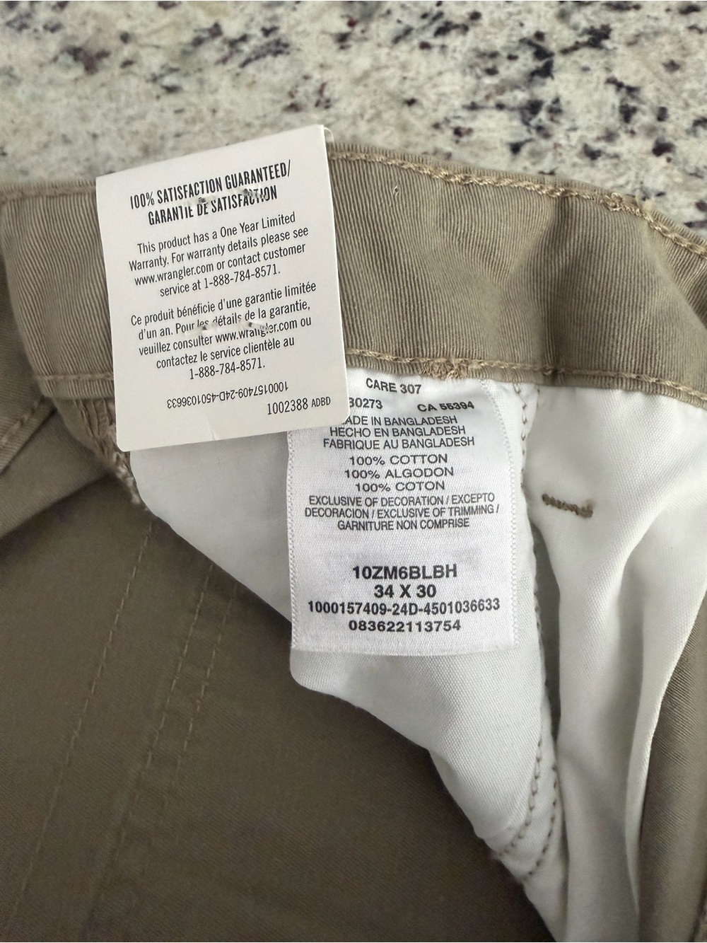 Wrangler Authentic Men’s 100% Cotton Khaki Straight-Leg Cargo Jeans - Picture 7 of 8